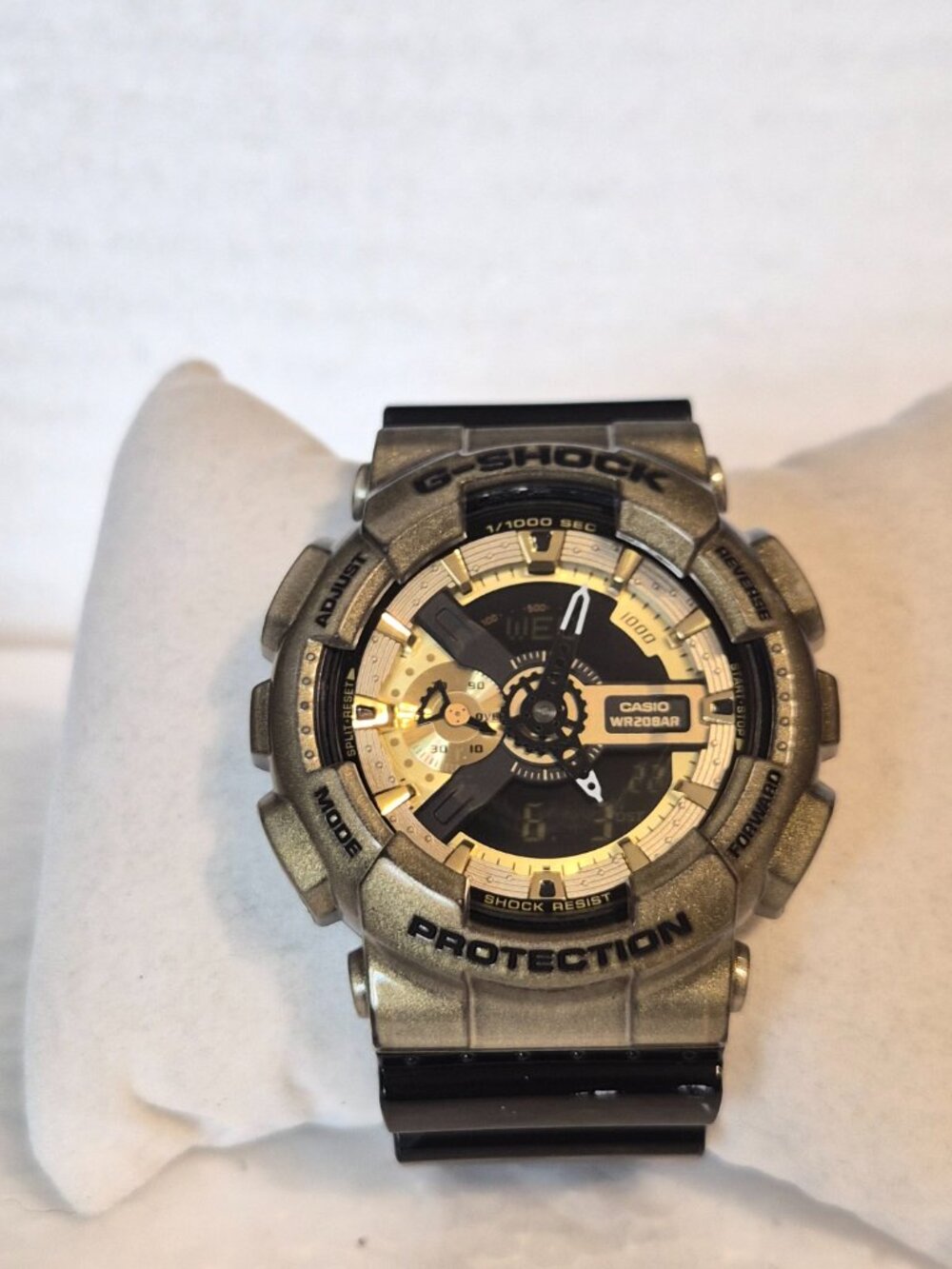 Casio G Shock New Era Edition NWOT condition